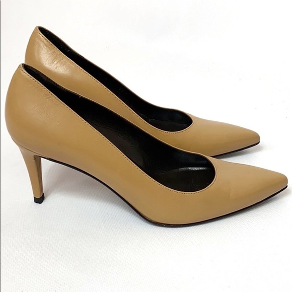Stuart Weitzman tan leather pointy toe heels - Picture 1 of 8